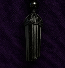 Collar de Turmalina Negra
