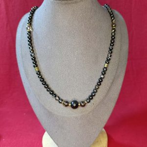 Collar de espiritualidad de cuentas