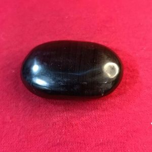 Obsidiana forma jabón