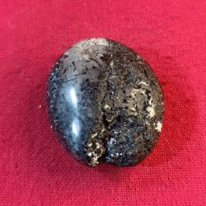 Turmalina negra forma de jabón